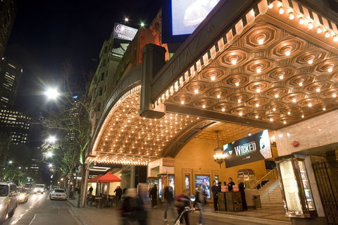 Australian Shakespeare Company - Sunshine Coast Tourism 0