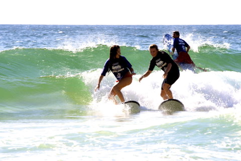 Broadbeach Surf School - Sunshine Coast Tourism 0