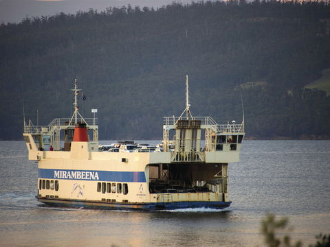 Kettering - Holiday Sunshine Coast 1