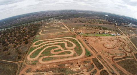 Loveday 4x4 Adventure Park - Holiday Sunshine Coast 0