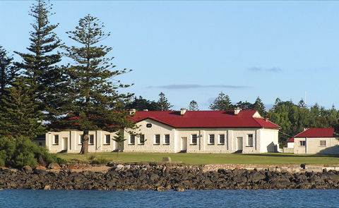 Low Head - Sunshine Coast Tourism 1