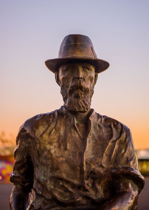 Paddy Hannan's Statue - Sunshine Coast Tourism 0