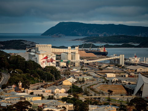 PUBLIC Silo Trail: Albany - Sunshine Coast Tourism 0