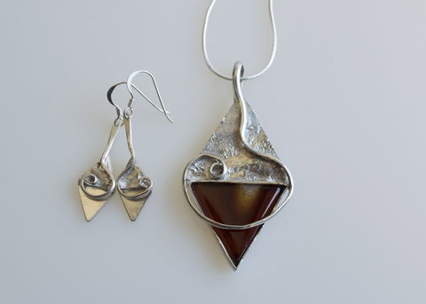 Rivertrack Studios And Gallery - Sunshine Coast Tourism 0