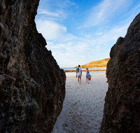 Stokes Bay Beach - Holiday Sunshine Coast