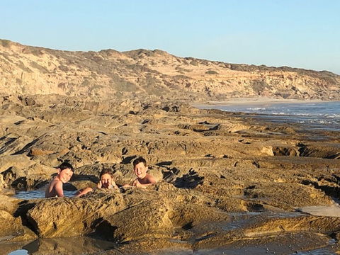 Streaky Bay - Back Beach - Holiday Sunshine Coast 1
