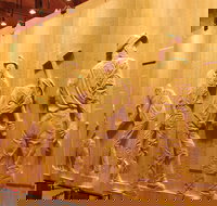 The Wall in the Wilderness - Sunshine Coast Tourism