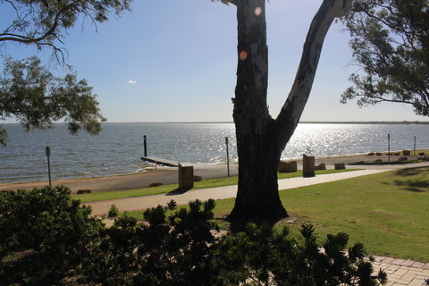 Barmera - Sunshine Coast Tourism 0