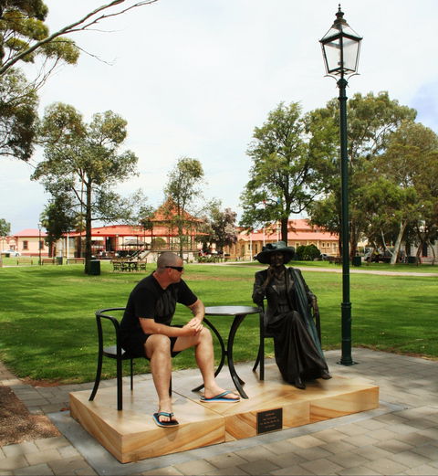 Gladstone Square - Sunshine Coast Tourism 1