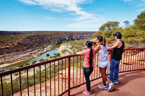 Kalbarri To Monkey Mia - Holiday Sunshine Coast 0