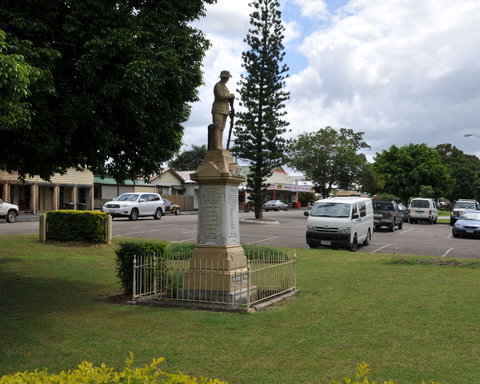 Miriam Vale War Memorial - Holiday Sunshine Coast 0