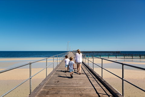 Moonta Bay Jetty - Sunshine Coast Tourism 0