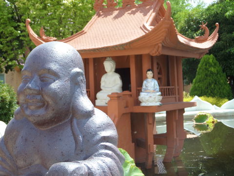 Sakyamuni Buddhist Centre/Van Hanh Monastery - Sunshine Coast Tourism 1