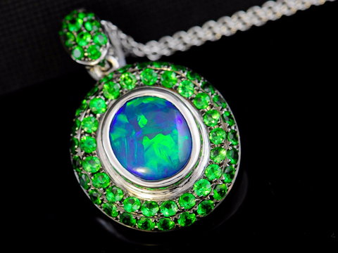 The National Opal Collection Sydney - Holiday Sunshine Coast 0