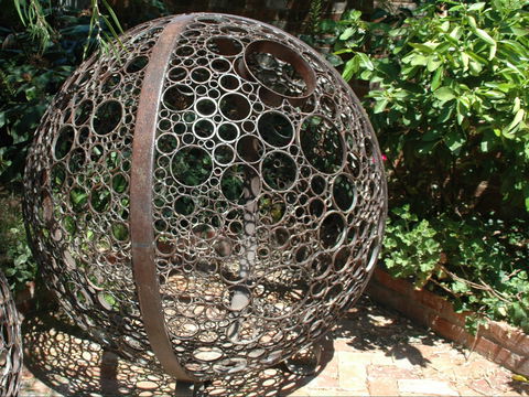 Arts Rutherglen Sculpture Trail - Sunshine Coast Tourism 2