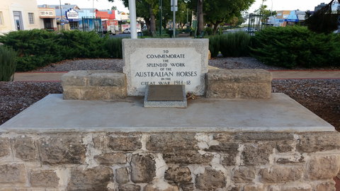Barmera Horse Trough - Sunshine Coast Tourism 0