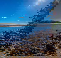Buckleys Beach - Holiday Sunshine Coast