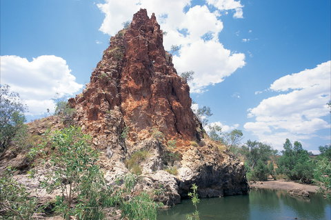 Duncan Road - Holiday Sunshine Coast 0