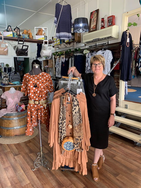 Kaysuelle Fashions - Holiday Sunshine Coast 0