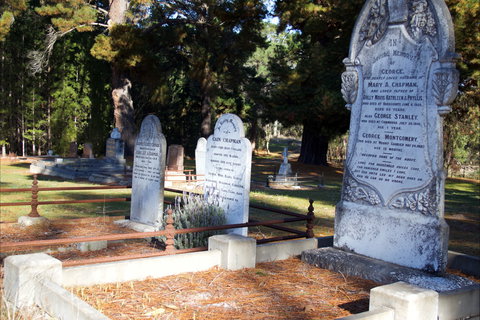 Lucindale Cemetery - Sunshine Coast Tourism 0