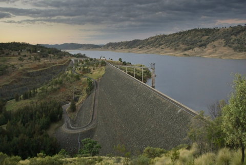 Split Rock Dam - Sunshine Coast Tourism 0