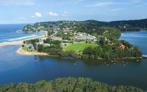 Aquafun Avoca Lake - Holiday Sunshine Coast 0