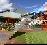 Bridgetown Police Station Museum 1880 - Sunshine Coast Tourism