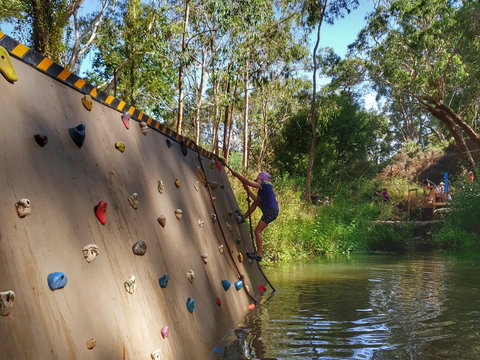 Challenge Hill - Holiday Sunshine Coast 0