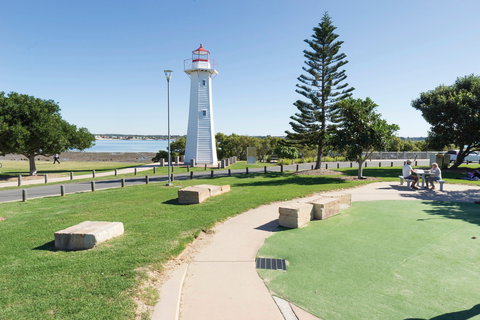 Eddie Santaguiliana Way - Sunshine Coast Tourism 1