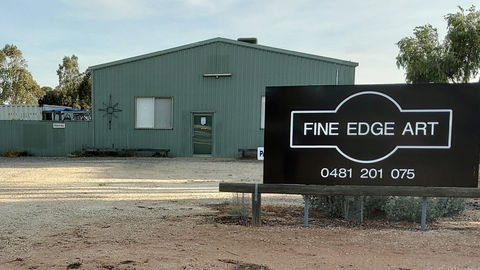 Fine Edge Art - Sunshine Coast Tourism 0