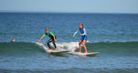 Gerroa Surf School - Sunshine Coast Tourism 1