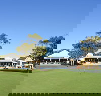 Hawks Nest Golf Club - Sunshine Coast Tourism