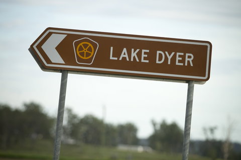 Lake Dyer - Sunshine Coast Tourism 1