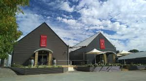 Leasingham - Holiday Sunshine Coast 1