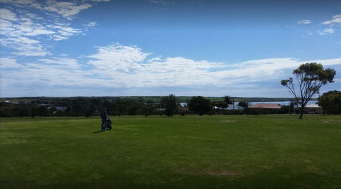 Streaky Bay Golf Club - Sunshine Coast Tourism 1