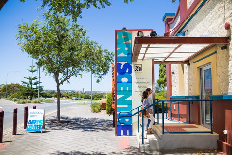 The Arts Centre Port Noarlunga - Sunshine Coast Tourism 2