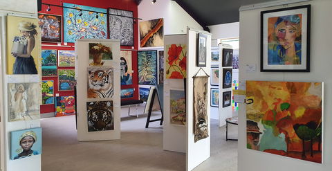 The Royal Queensland Art Society Inc. - Sunshine Coast Tourism 1