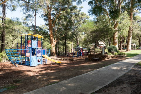 Vasse River And Rotary Park - Sunshine Coast Tourism 0
