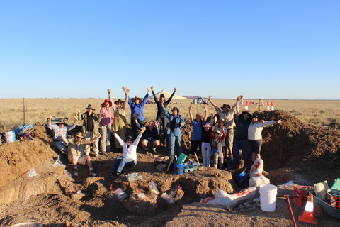 Australian Age Of Dinosaurs - Sunshine Coast Tourism 1