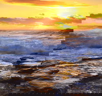 Coalcliff Beach - Sunshine Coast Tourism