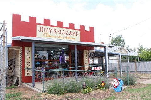 Judys Bazaar - Sunshine Coast Tourism 0