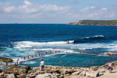 Mahon Pool - Holiday Sunshine Coast 1