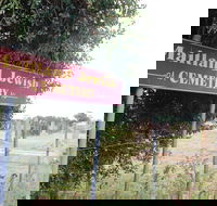 Maitland Jewish Cemetery - Sunshine Coast Tourism