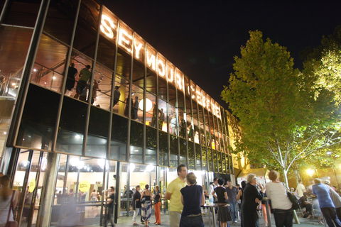 Seymour Centre - Holiday Sunshine Coast 0