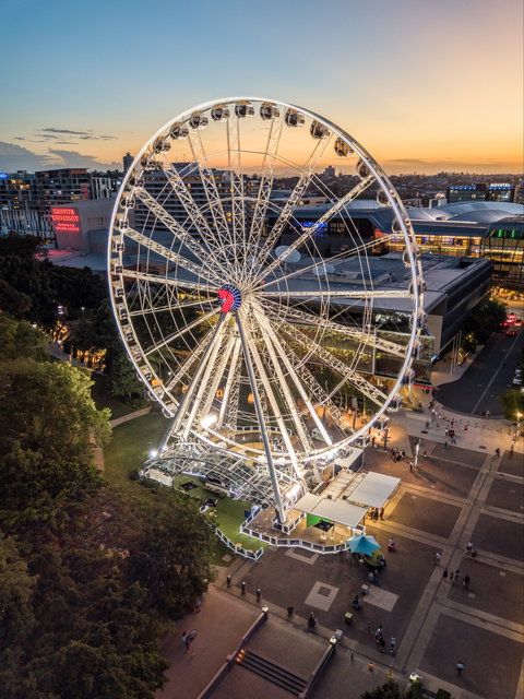 The Channel Seven Wheel Of Brisbane - Holiday Sunshine Coast 0