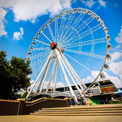 The Channel Seven Wheel Of Brisbane - Holiday Sunshine Coast 1