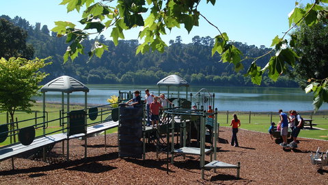 Valley Lake Recreation Area - Holiday Sunshine Coast 0