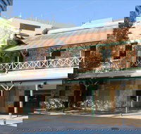 Victoria Hotel the Vic Darwin - Holiday Sunshine Coast