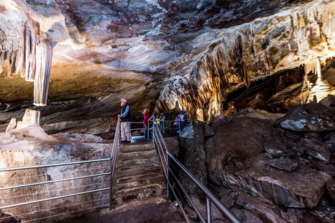 Jenolan Caves: Lucas Cave Tour - Holiday Sunshine Coast 0