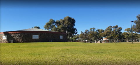 Gribble Creek Walk And Cycle Way - Sunshine Coast Tourism 0
